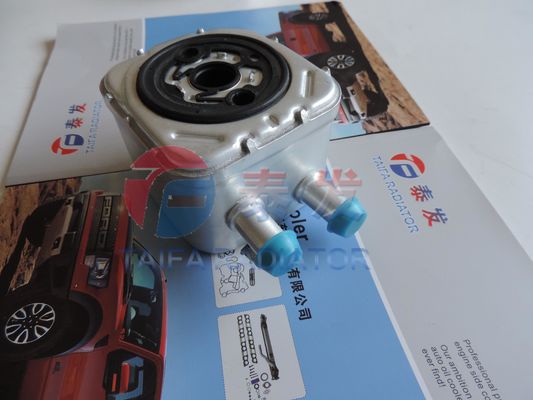 Remplacement du refroidisseur d'huile moteur de voiture TF-1055 Garantie de 12 mois 028 117 021 E