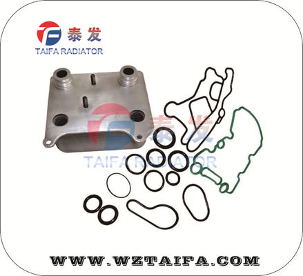 3C3Z-6A642-CA FORD refroidisseur à huile Super Duty 6.0 03-06 / Ford E350 E450 6.0 04-10
