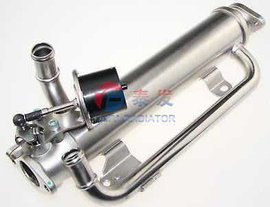VW Audi Skoda Egr refroidisseur, refroidisseur de gaz d'échappement 03G131512AE